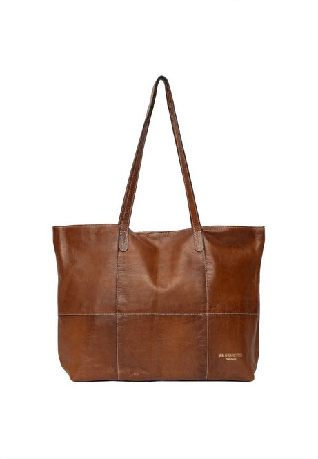 Hovedbilde Project 19 - Walnut