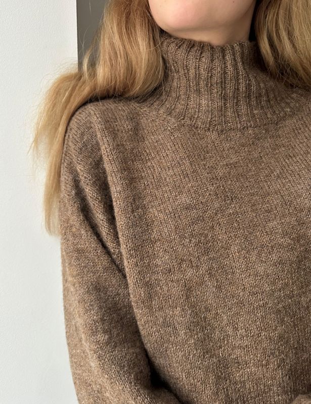 Note Sweater