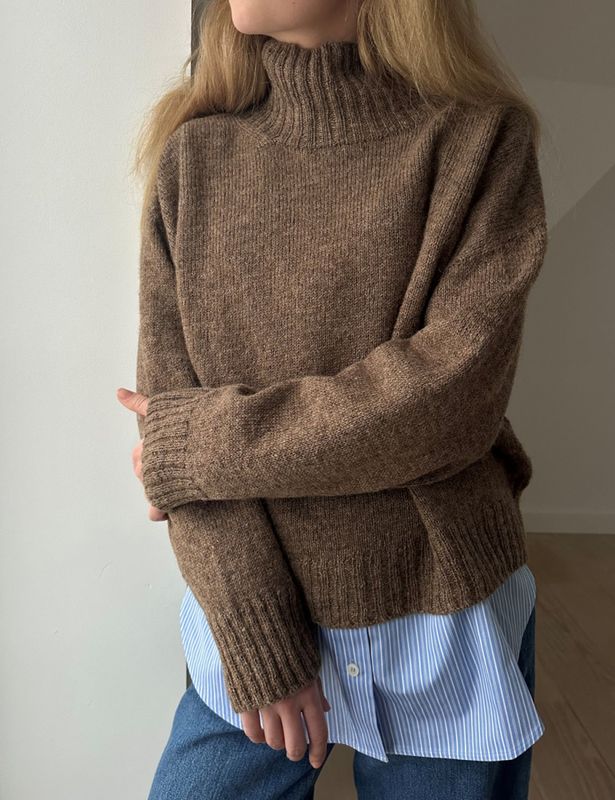 Note Sweater